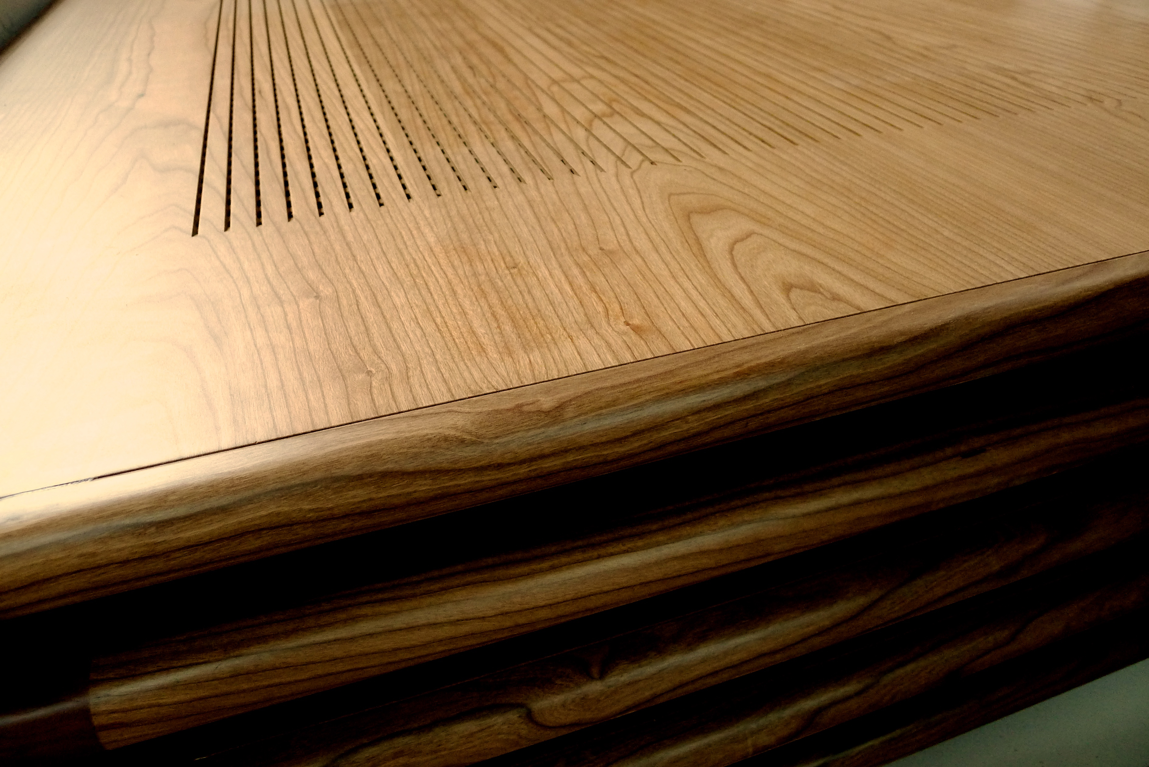 DECUSTIK presenta su panel acústico micro perforado de madera - Madera  sostenible es un periódico digital para la industria española de la madera  y el mueble